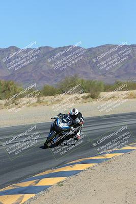 media/Mar-24-2025-Moto Forza (Mon) [[57ce5c5cff]]/1-Advanced Group/Session 3 (Turn 6 Inside)/